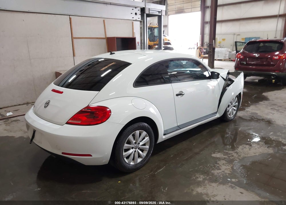 2015 VOLKSWAGEN BEETLE VIN: 3VWF17AT2FM630968