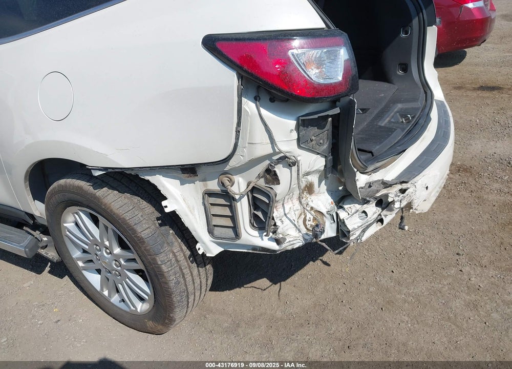 2015 CHEVROLET TRAVERSE VIN: 1GNKVGKD8FJ229233