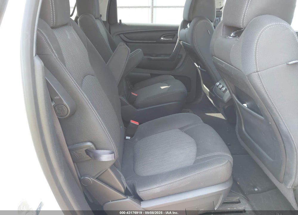 2015 CHEVROLET TRAVERSE VIN: 1GNKVGKD8FJ229233