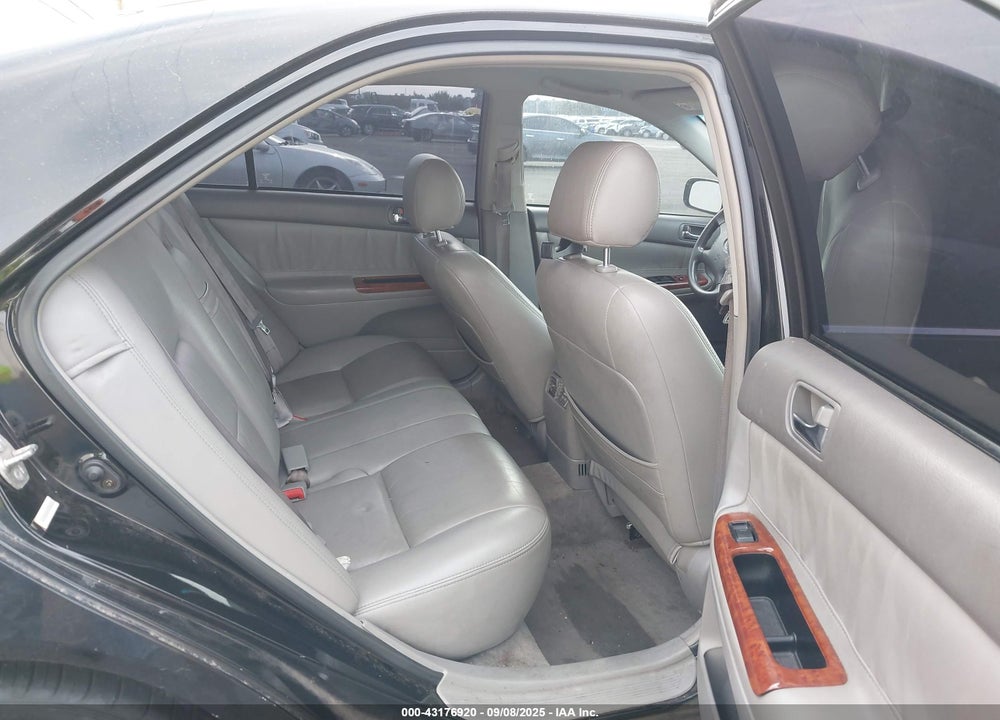 2003 TOYOTA CAMRY XLE VIN: 4T1BE32K03U185217