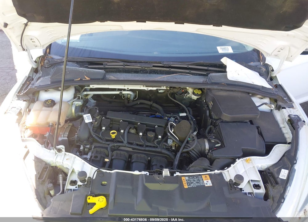 2015 FORD FOCUS VIN: 1FADP3F24FL250085