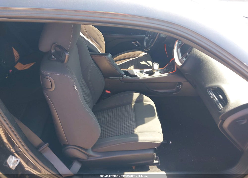 2019 DODGE CHALLENGER VIN: 2C3CDZAG7KH634636