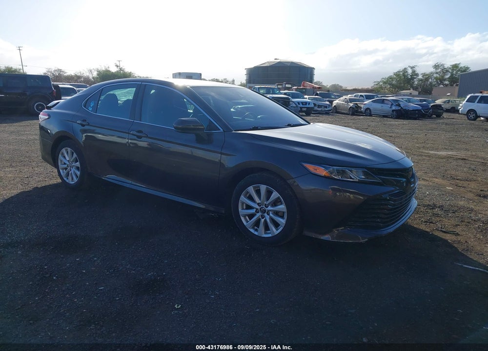 2020 TOYOTA CAMRY LE VIN: 4T1C11AKXLU327241