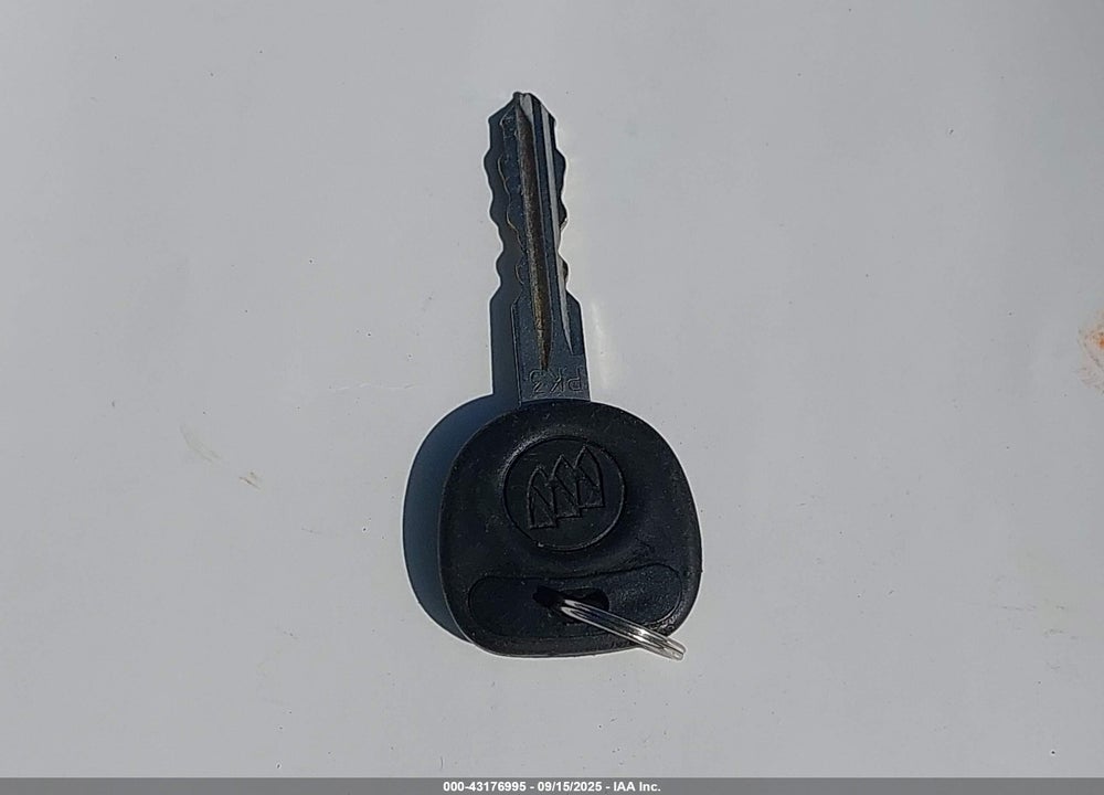 2005 BUICK LACROSSE CX VIN: 2G4WC532951339049