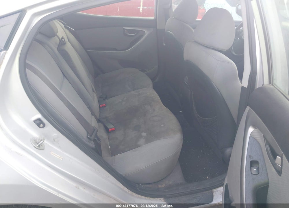 2013 HYUNDAI ELANTRA GLS VIN: KMHDH4AE6DU620986