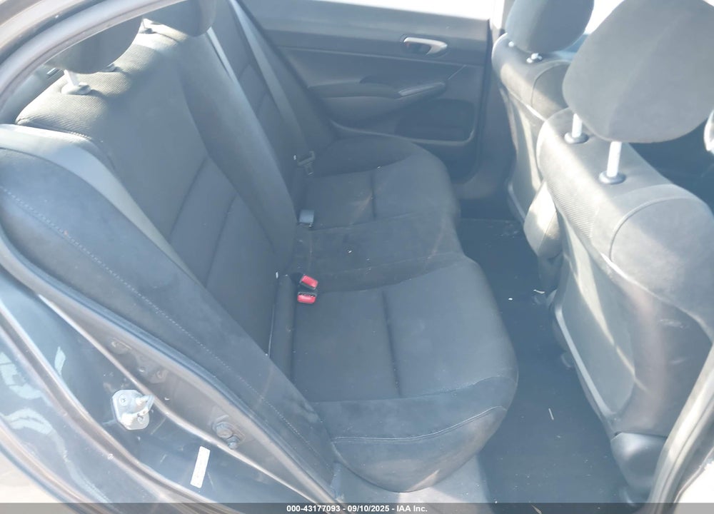 2010 HONDA CIVIC VIN: 2HGFA1F64AH571059