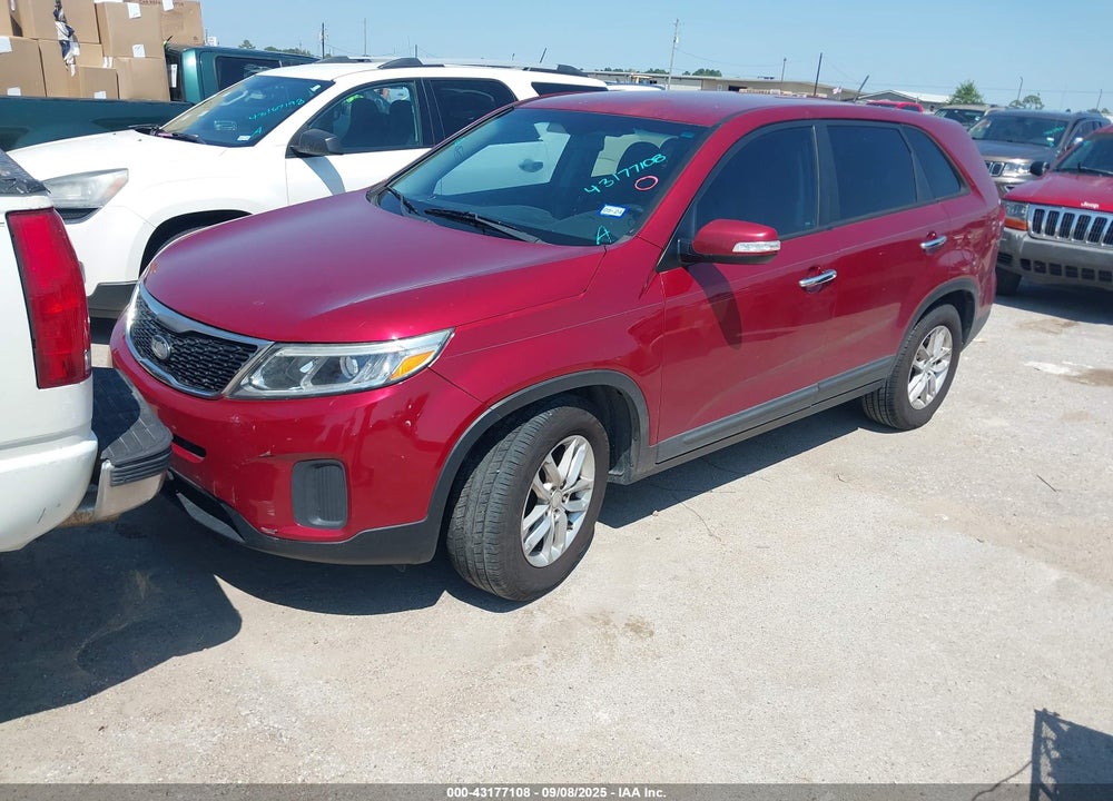2015 KIA SORENTO VIN: 5XYKT3A63FG559324