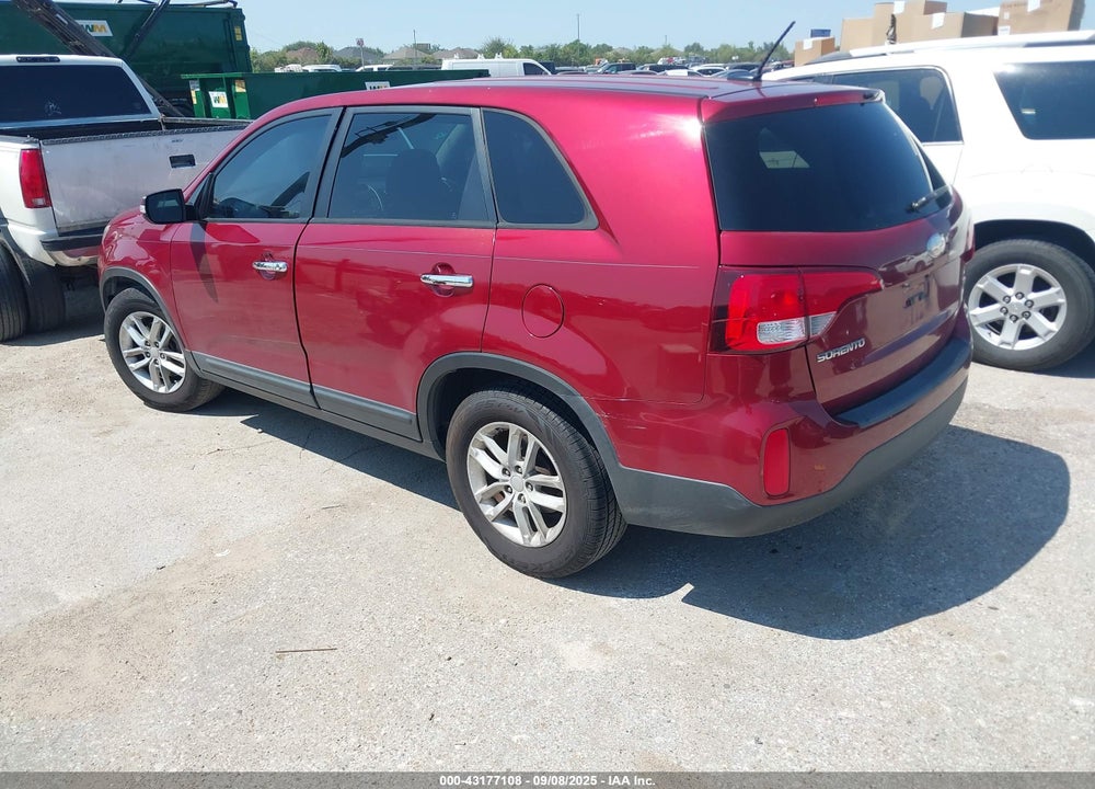 2015 KIA SORENTO VIN: 5XYKT3A63FG559324