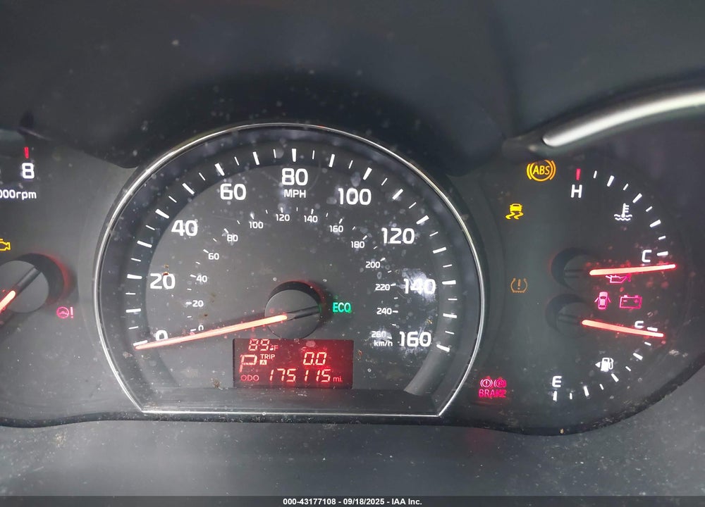 2015 KIA SORENTO VIN: 5XYKT3A63FG559324