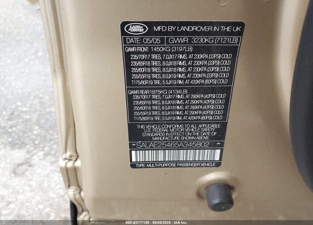 2005 LAND ROVER LR3 SE VIN: SALAE25465A345802