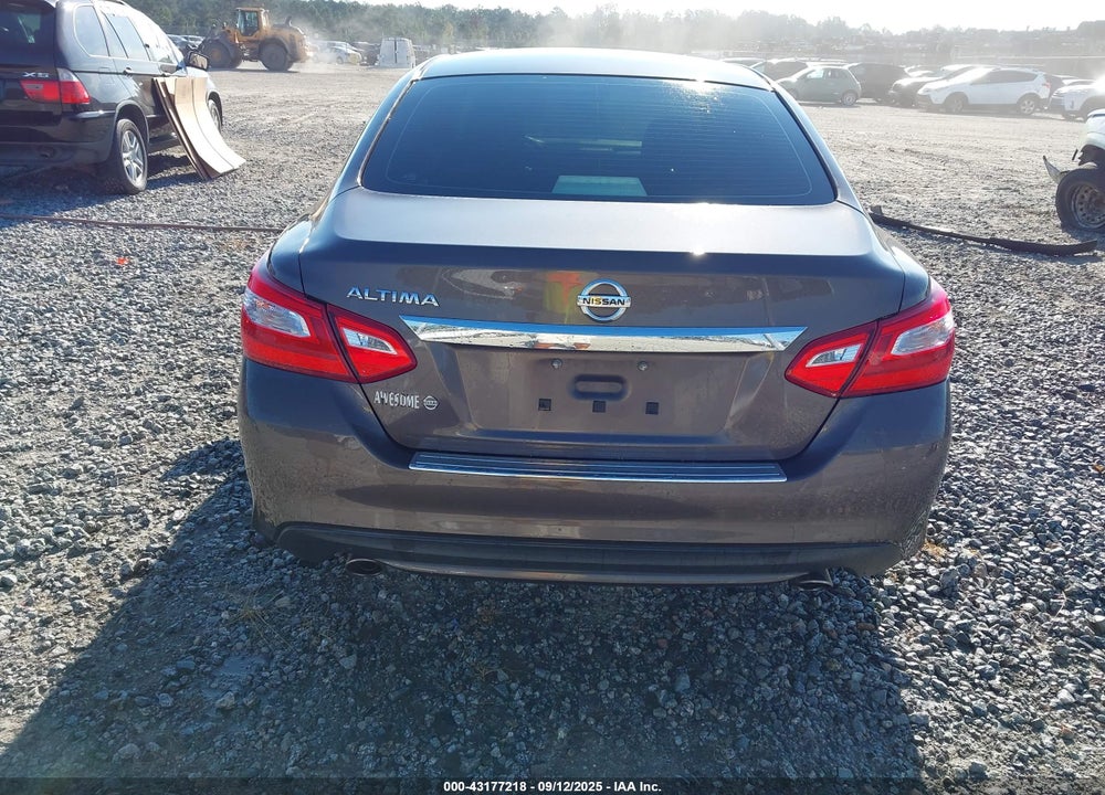 2017 NISSAN ALTIMA VIN: 1N4AL3AP9HN322827