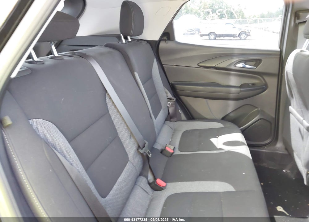 2021 CHEVROLET TRAILBLAZER VIN: KL79MPS27MB111008