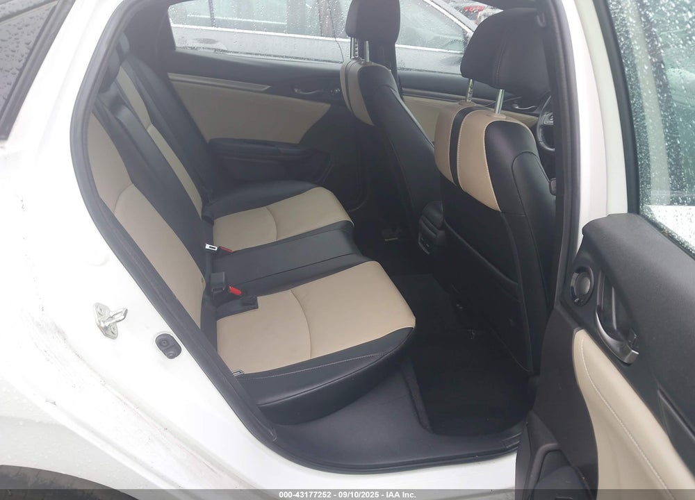 2019 HONDA CIVIC SPORT TOURING VIN: SHHFK7H9XKU400151