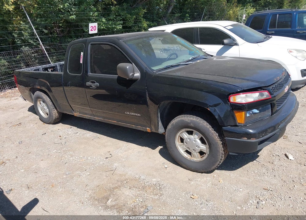 2005 CHEVROLET COLORADO VIN: 1GCCS198358237063