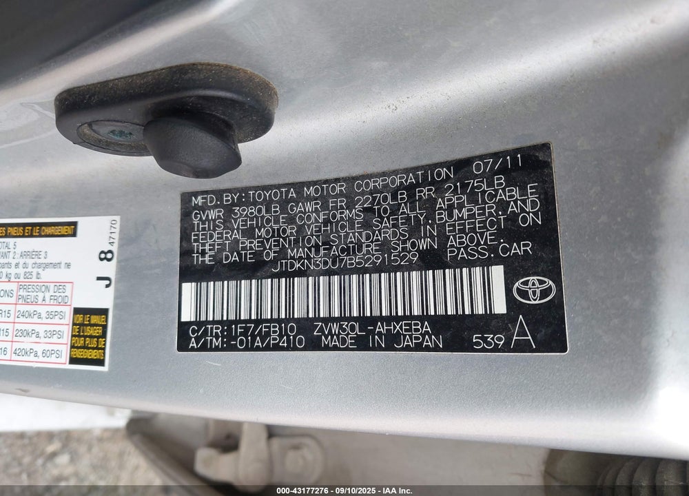 2011 TOYOTA PRIUS TWO VIN: JTDKN3DU7B5291529
