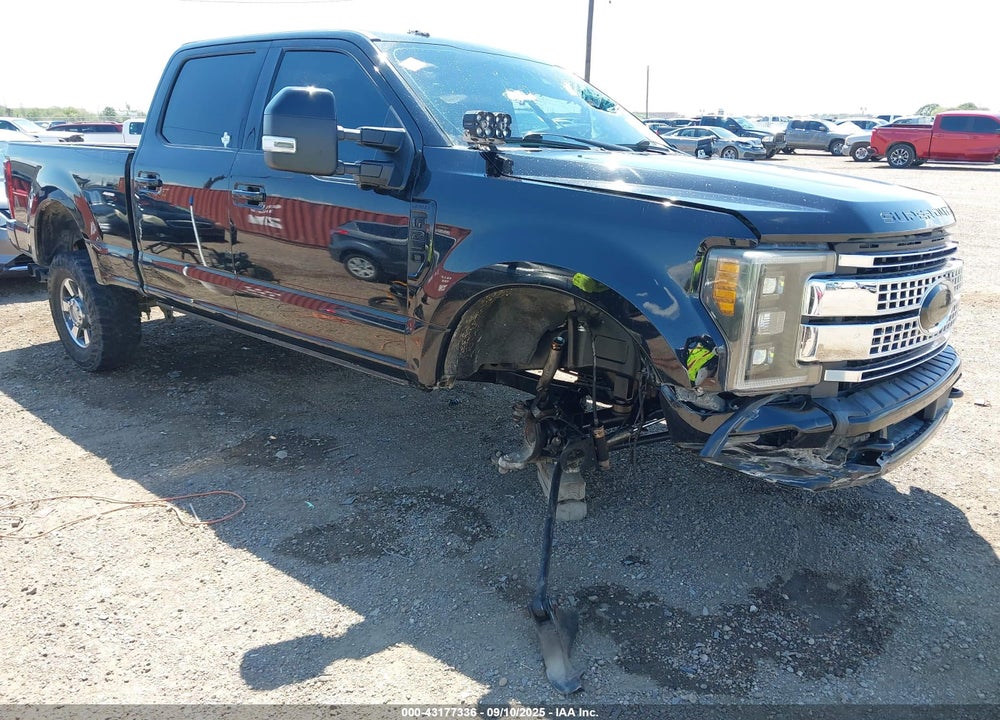 2019 FORD F-250 LARIAT VIN: 1FT7W2BT2KEE02396
