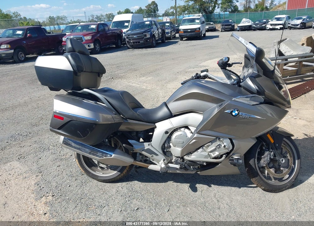 2014 BMW K1600 GTL VIN: WB1061202EZZ24926