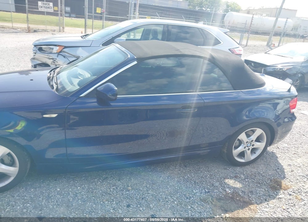 2011 BMW 1 SERIES VIN: WBAUN7C56BVM25423