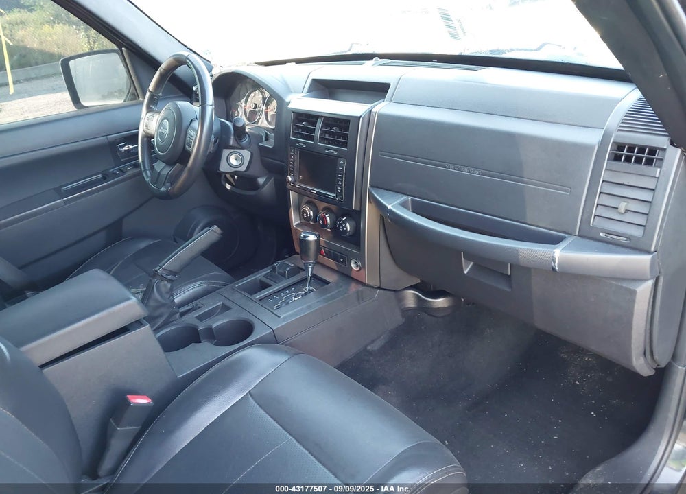 2012 JEEP LIBERTY VIN: 1C4PJMAK9CW197366