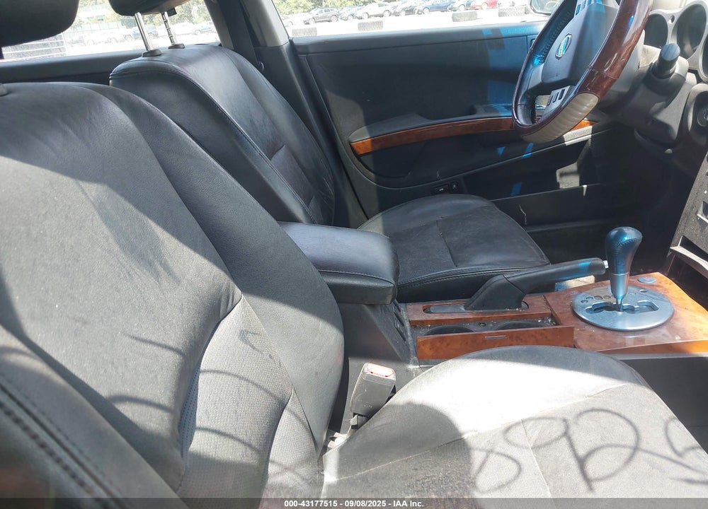 2004 NISSAN MAXIMA 3.5 SL VIN: 1N4BA41E74C846692