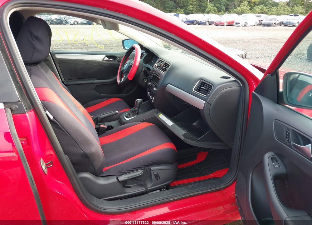 2013 VOLKSWAGEN JETTA VIN: 3VWDP7AJ6DM407432