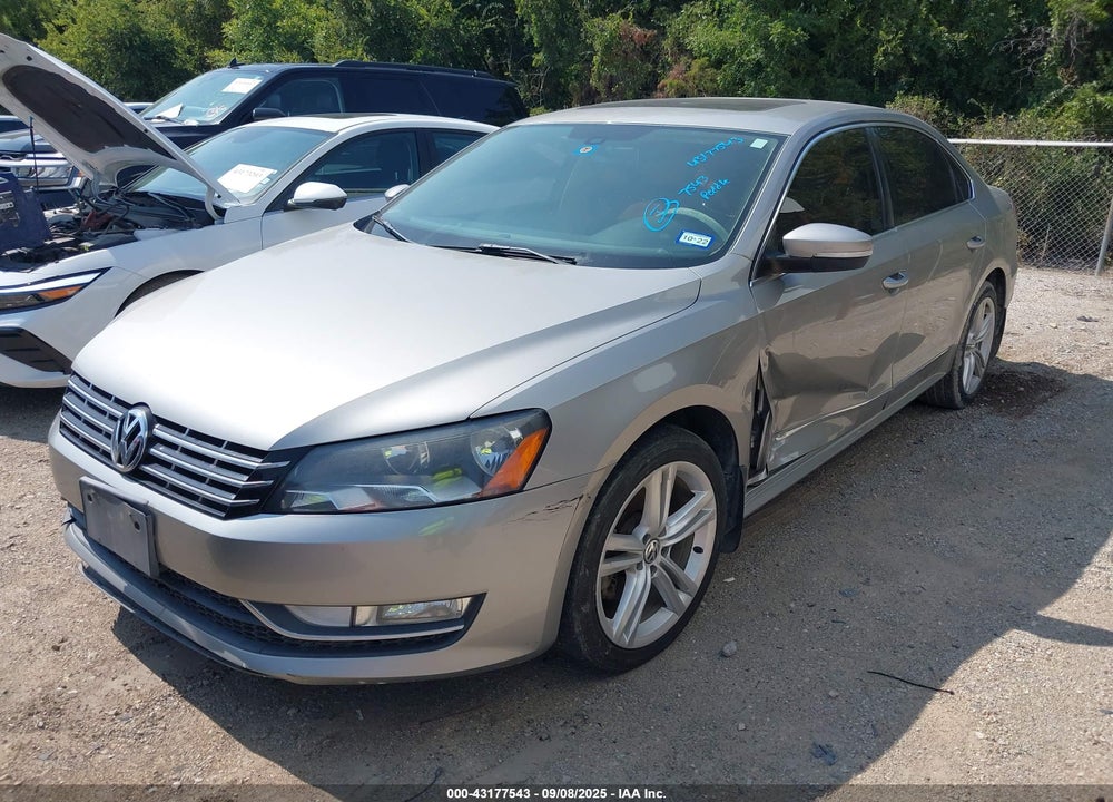 2013 VOLKSWAGEN PASSAT VIN: 1VWBN7A33DC107380