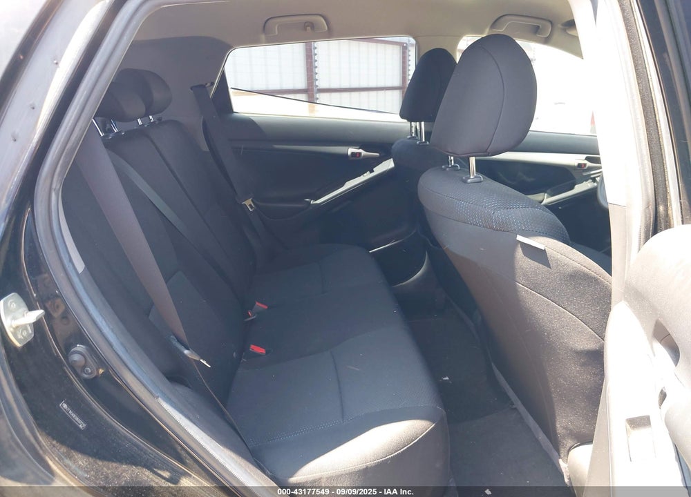 2009 TOYOTA MATRIX VIN: 2T1KU40E09C027217