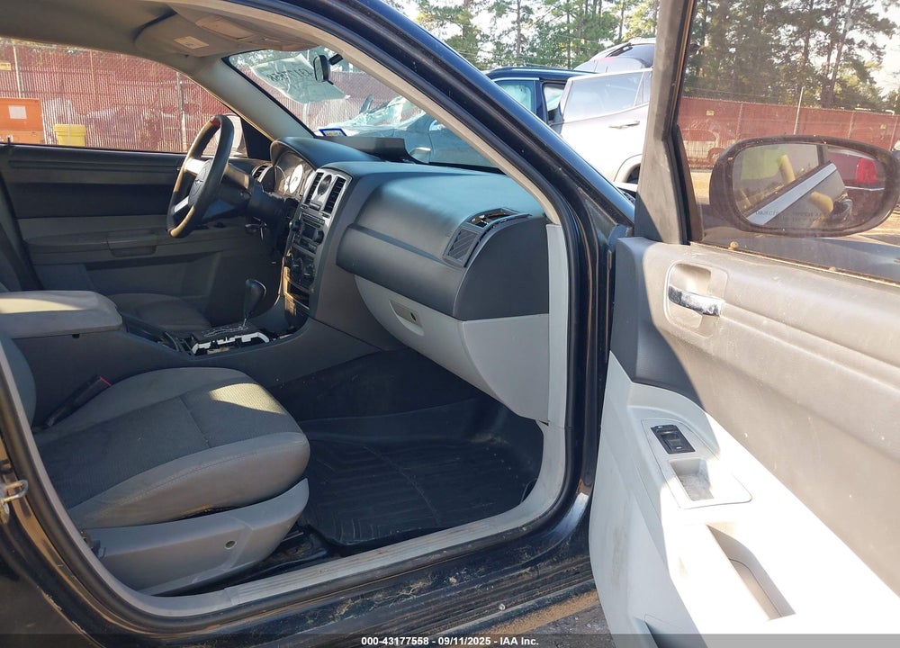 2006 CHRYSLER 300 VIN: 2C3LA43R86H432274