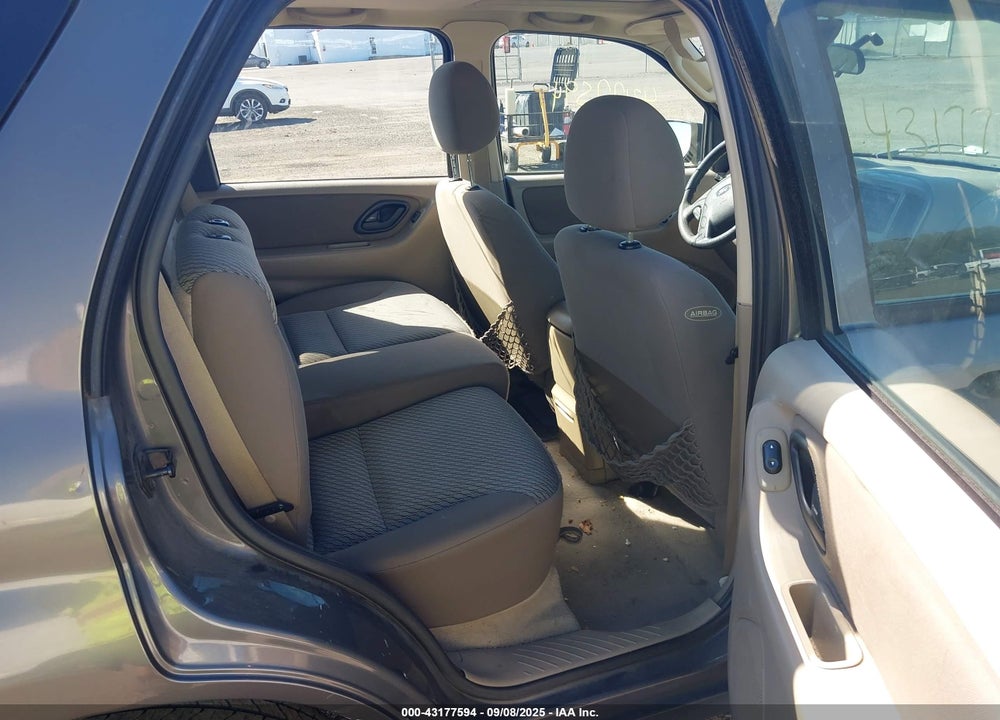 2004 FORD ESCAPE XLT VIN: 1FMCU03144DA23037