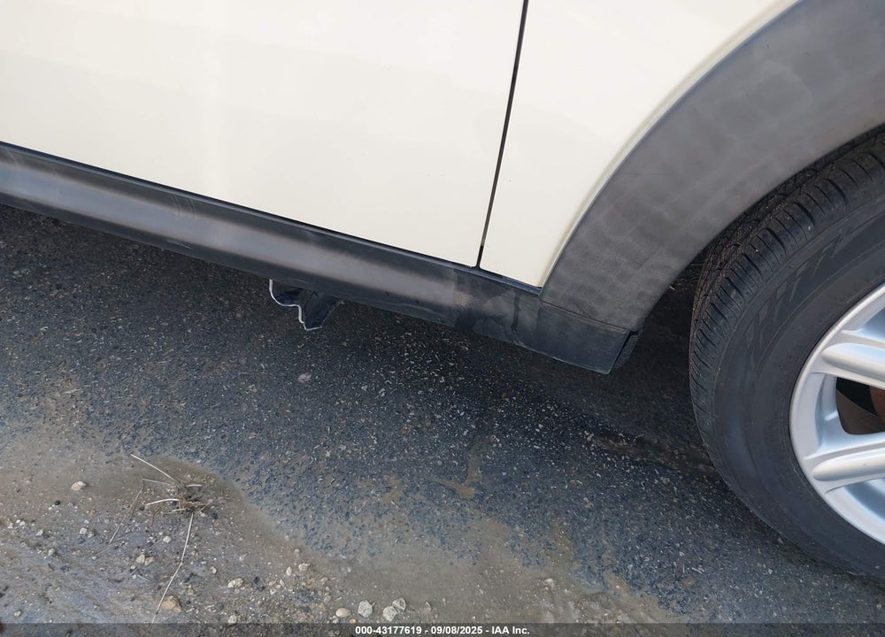 2013 MINI HARDTOP VIN: WMWSV3C54DT393845