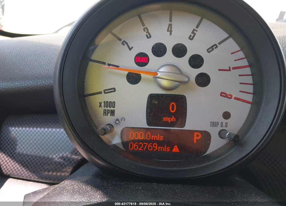2013 MINI HARDTOP VIN: WMWSV3C54DT393845