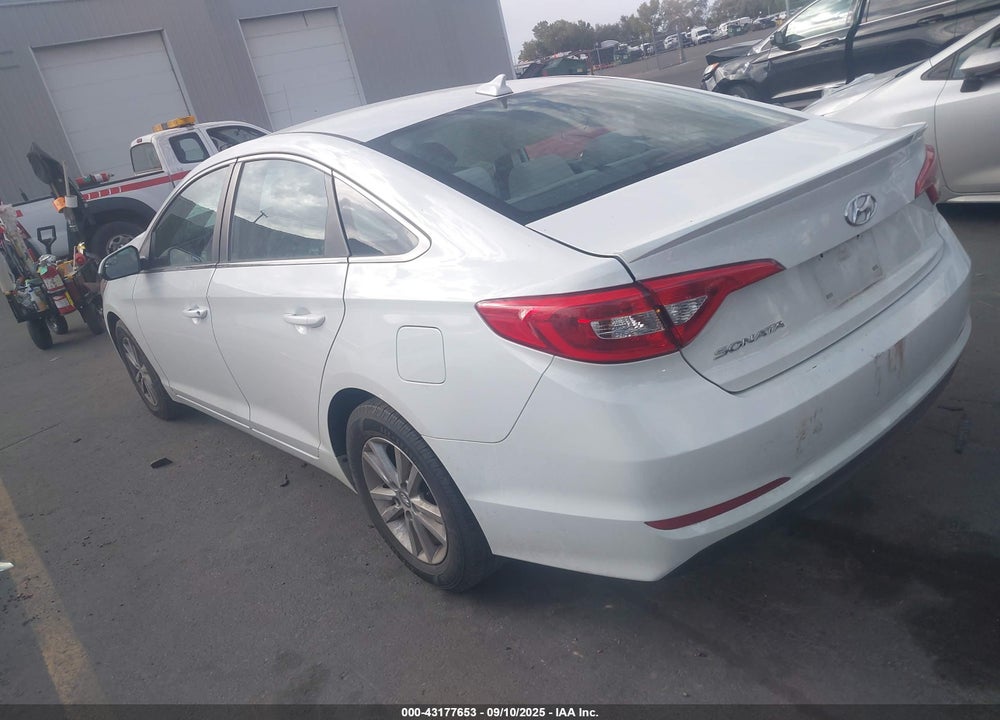 2016 HYUNDAI SONATA VIN: 5NPE24AF0GH419215