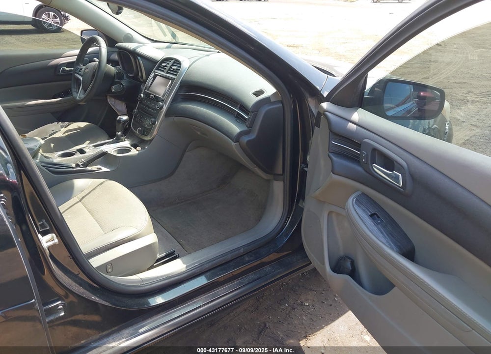 2015 CHEVROLET MALIBU VIN: 1G11C5SL6FF253810