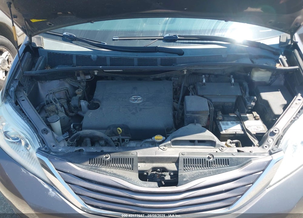 2015 TOYOTA SIENNA VIN: 5TDKK3DC1FS599814