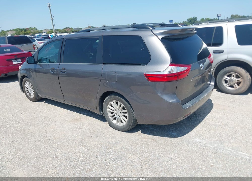 2015 TOYOTA SIENNA VIN: 5TDKK3DC1FS599814