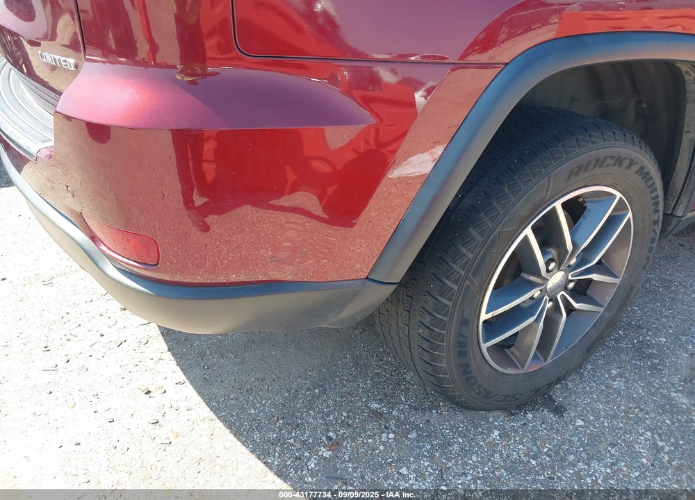 2018 JEEP GRAND CHEROKEE VIN: 1C4RJFBG4JC243974