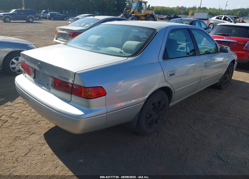2001 TOYOTA CAMRY CE VIN: 4T1BG22K61U086001