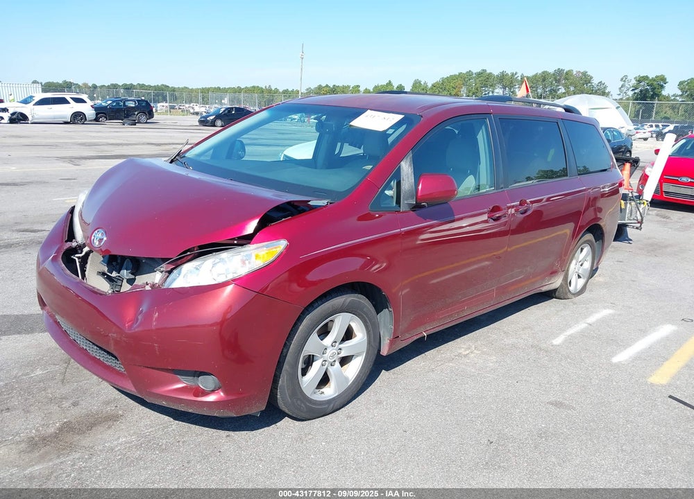 2011 TOYOTA SIENNA VIN: 5TDKK3DC1BS069403