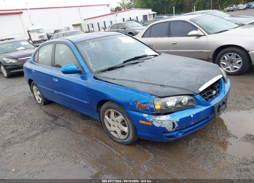 2005 HYUNDAI ELANTRA VIN: KMHDN46D95U081919