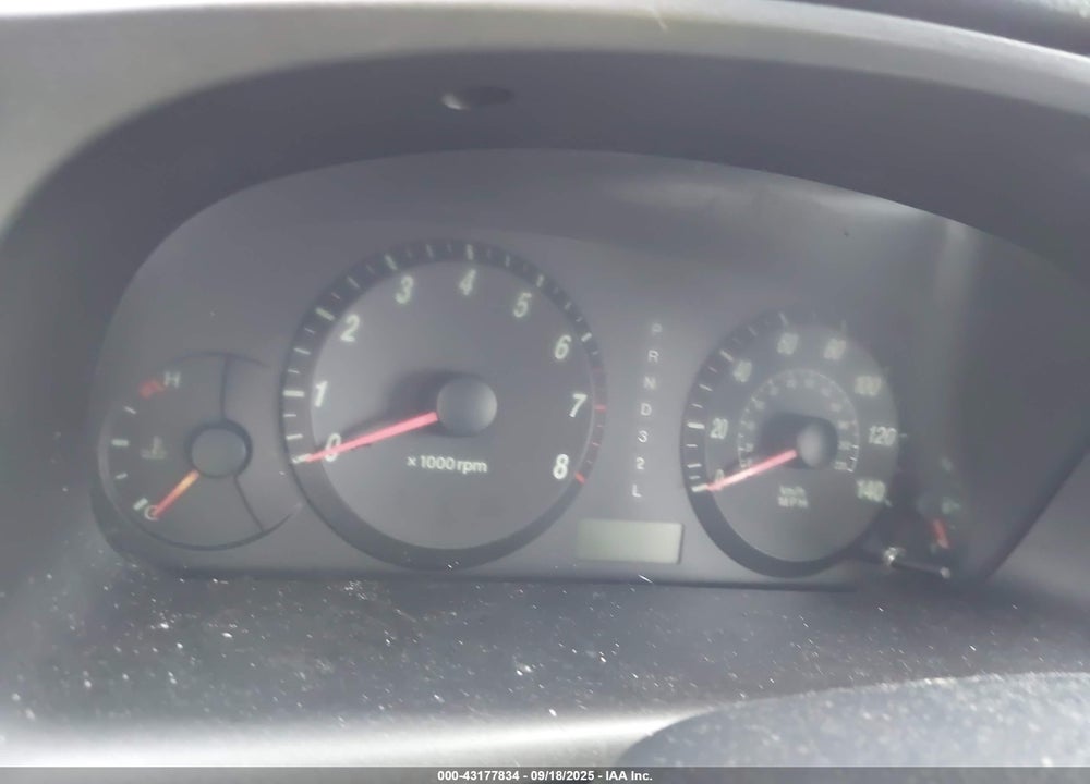 2005 HYUNDAI ELANTRA VIN: KMHDN46D95U081919