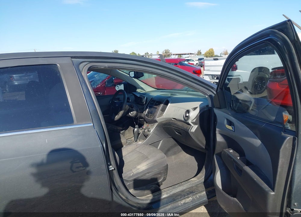 2013 CHEVROLET SONIC VIN: 1G1JC5SHXD4214528