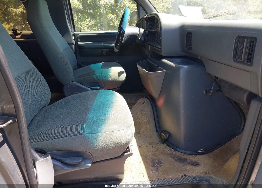 1994 FORD ECONOLINE E350 SUPER DUTY VIN: 1FBJS31H6RHB38911