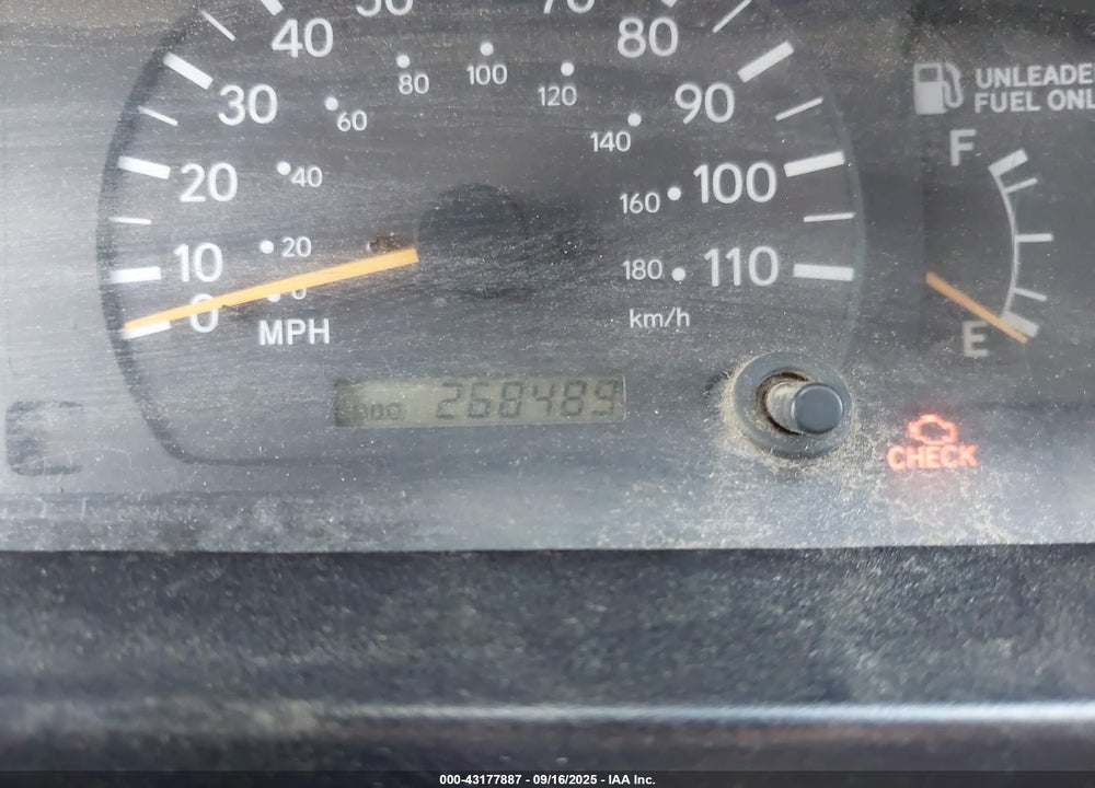 1999 TOYOTA TACOMA PRERUNNER VIN: 4TASM92N1XZ489469