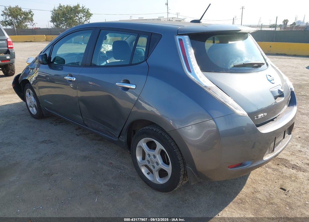 2015 NISSAN LEAF VIN: 1N4AZ0CP5FC300374