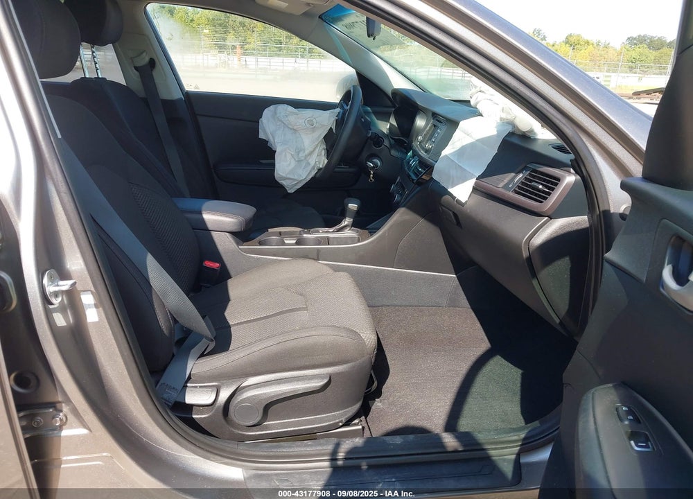 2016 KIA OPTIMA LX VIN: 5XXGT4L30GG023516