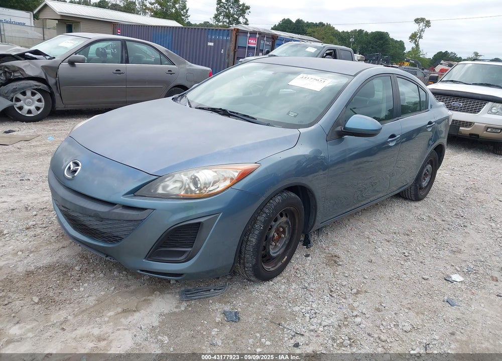 2011 MAZDA 3 VIN: JM1BL1UF0B1470885