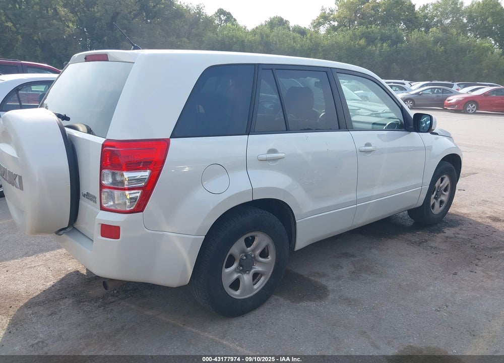 2012 SUZUKI GRAND VITARA VIN: JS3TE0D25C4101060