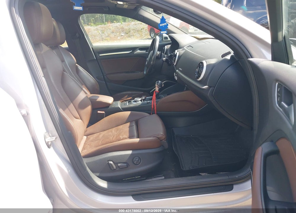 2016 AUDI A3 VIN: WAUE8GFFXG1026383