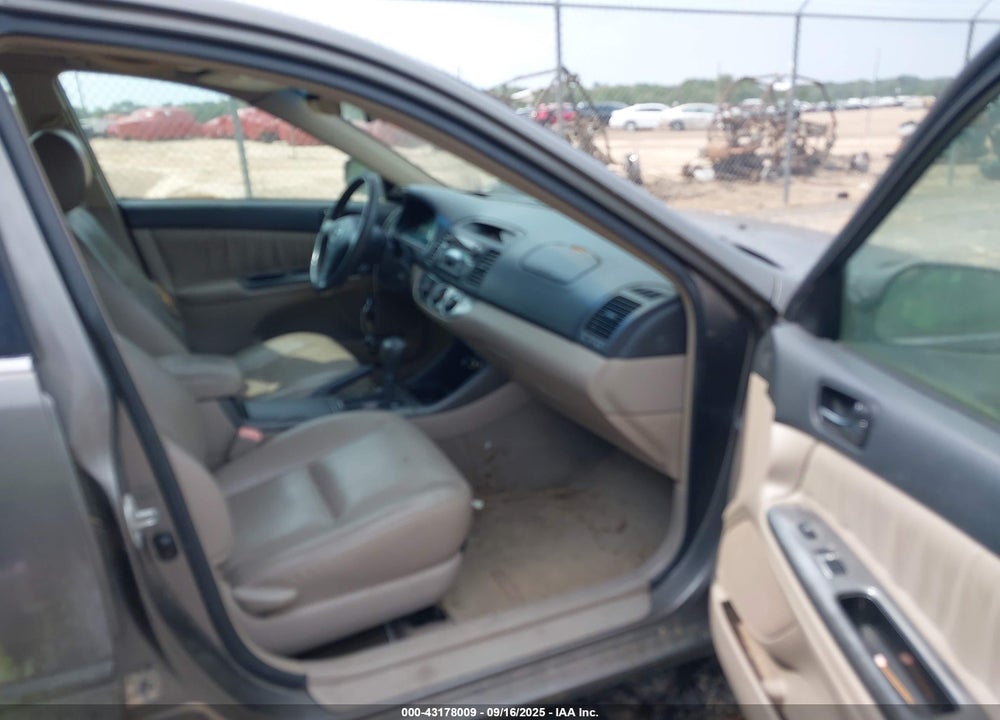 2004 TOYOTA CAMRY SE V6 VIN: 4T1BA32K54U035746
