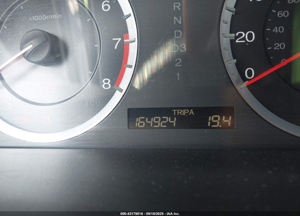 2012 HONDA ACCORD VIN: 1HGCP3F81CA031491